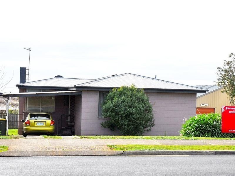 12 Morris Avenue, Devonport TAS 7310