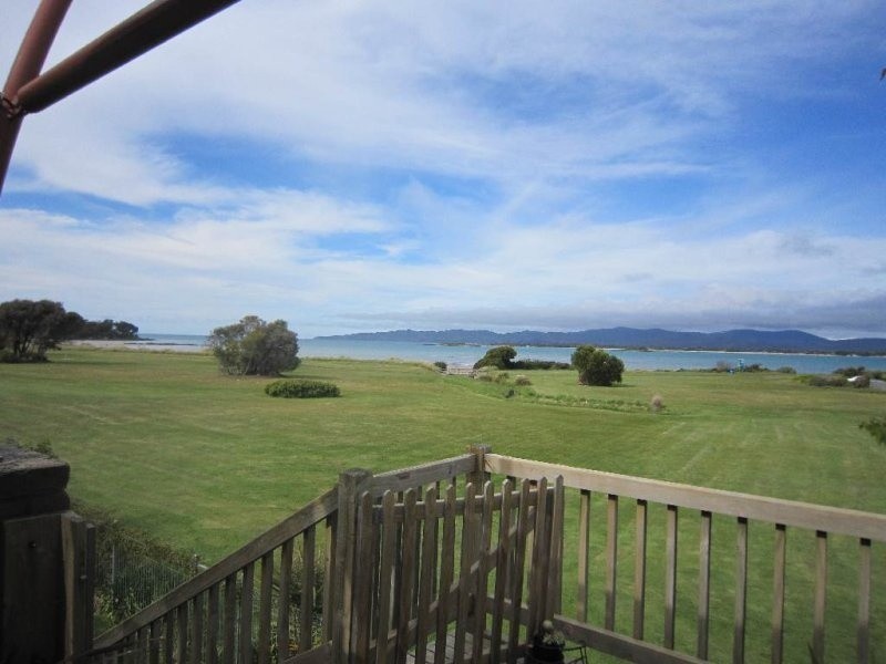 34 Bluewater Crescent, Shearwater TAS 7307