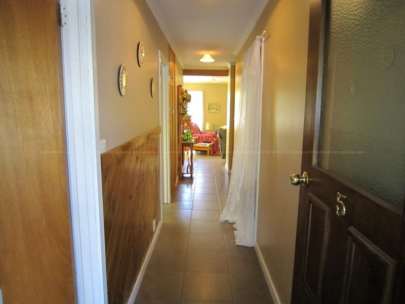 5/6A Ronald, Devonport TAS 7310