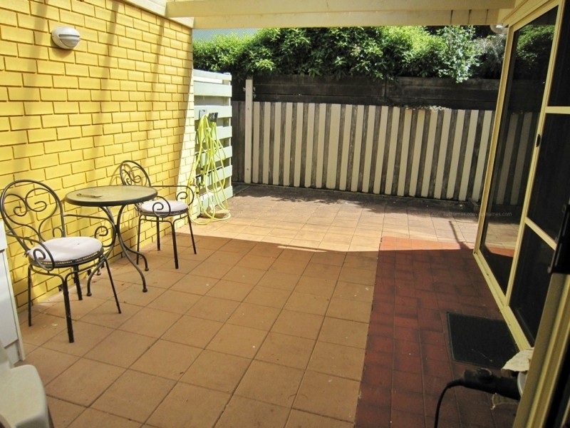 5/6A Ronald, Devonport TAS 7310