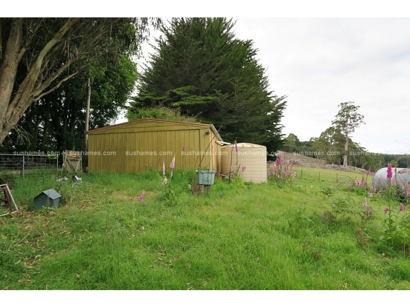 2 Hoares Road, Wilmot TAS 7310