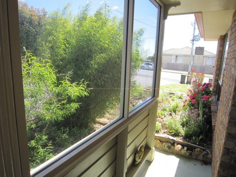 6/8 Lovett Street, Devonport TAS 7310