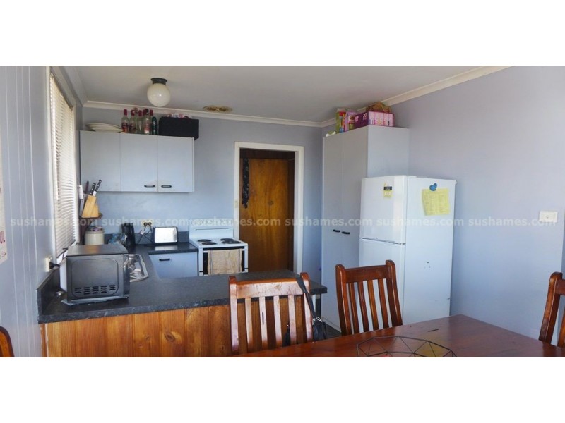 32 Winter Ave, Acton TAS 7320