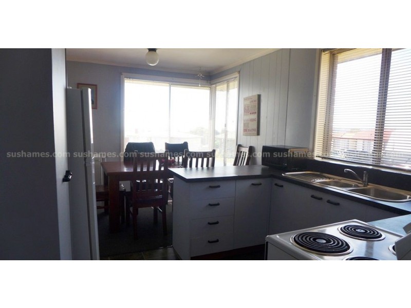 32 Winter Ave, Acton TAS 7320