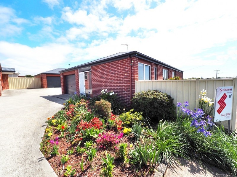 2/30 Middle Road, Devonport TAS 7310
