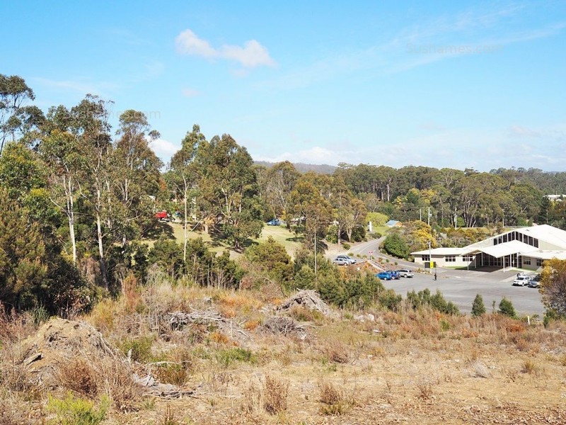 6 Tomarah Crescent, Devonport TAS 7310