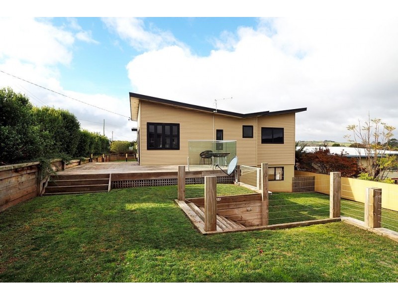 15 Ashburner Street, Devonport TAS 7310