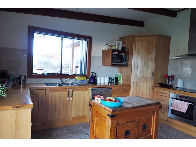 10 Racecourse, Quoiba TAS 7310