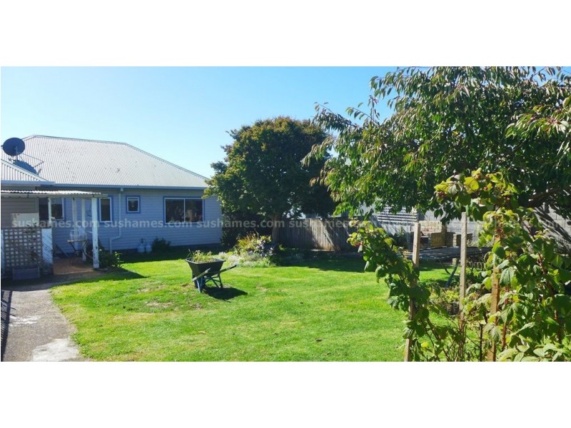 3 Ashwater Crescent, Penguin TAS 7316