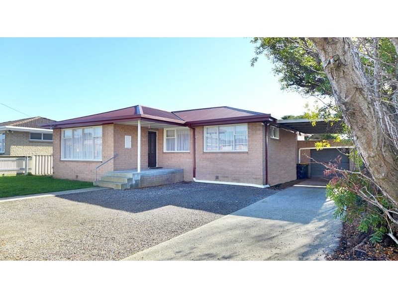 2 Valley Road, Devonport TAS 7310