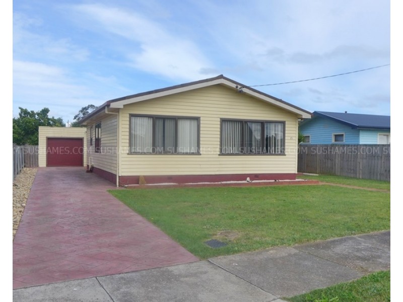 15 Victoria Street, Devonport TAS 7310