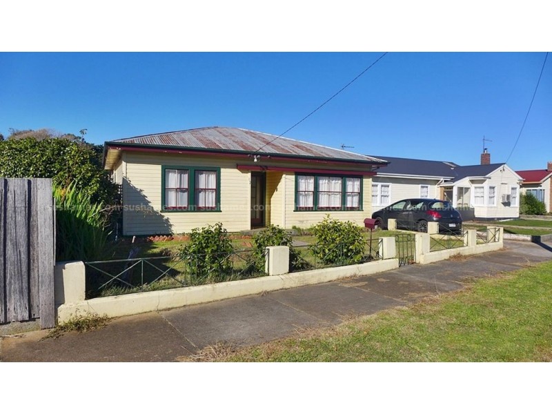 12 Ashgrove Street, Devonport TAS 7310