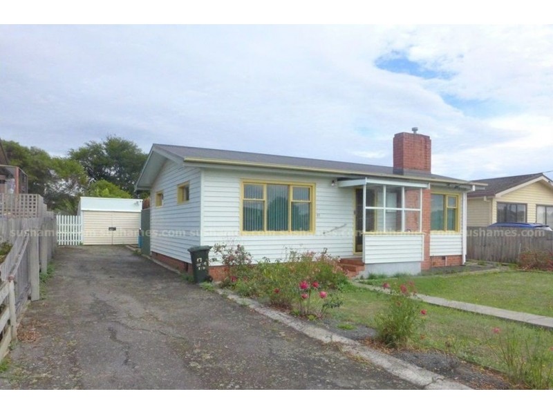 17 Victoria Street, Devonport TAS 7310
