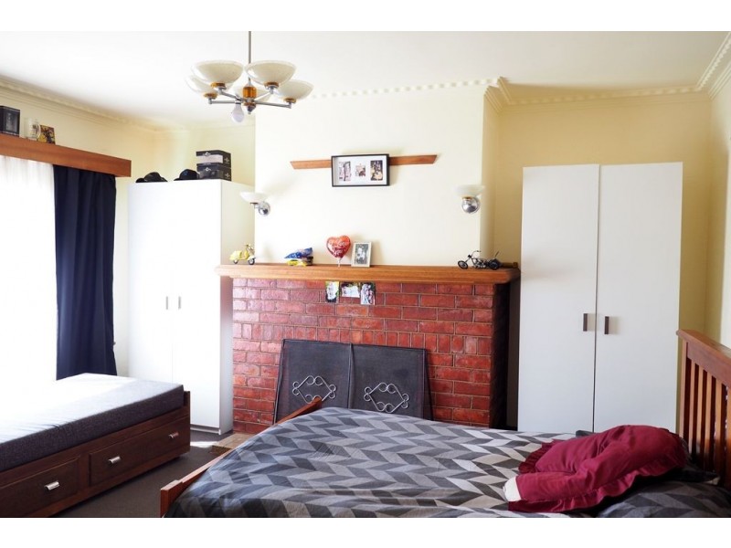 19 Ronald Street, Devonport TAS 7310