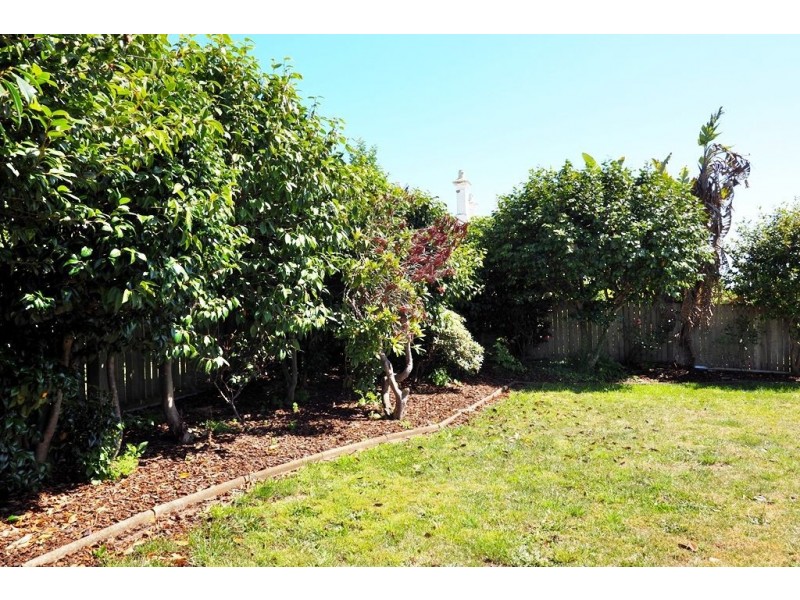 19 Ronald Street, Devonport TAS 7310