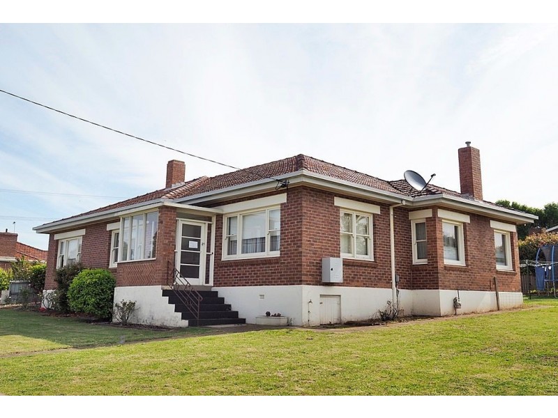 19 Ronald Street, Devonport TAS 7310