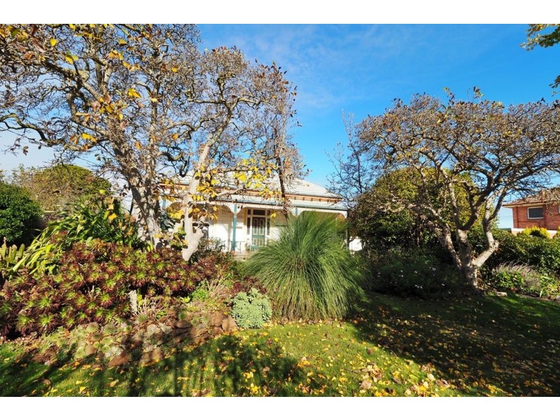 69 Stewart Street, Devonport TAS 7310