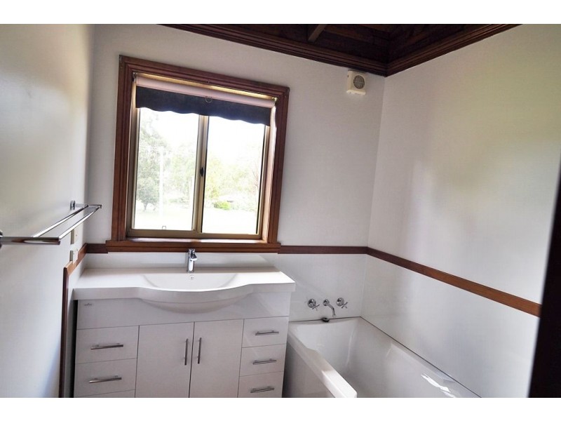 2/558 Claude Road, Sheffield TAS 7306