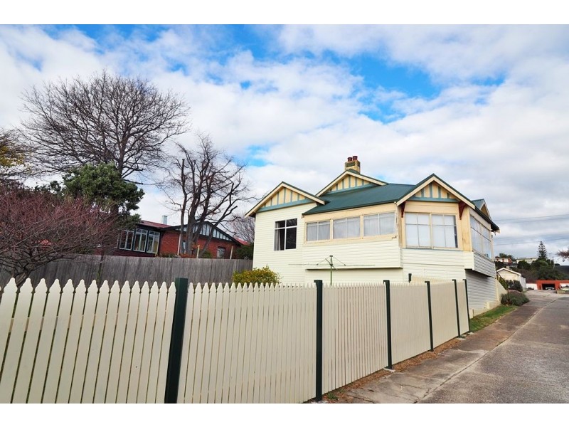 73 Leven Street, Ulverstone TAS 7315