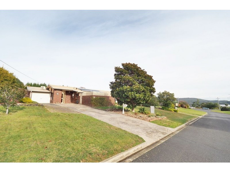 19 Bellevue Court, Ambleside TAS 7310
