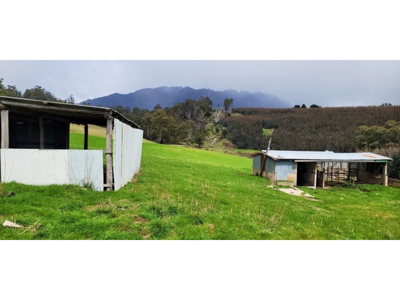 32 Watts Road, Paradise TAS 7306