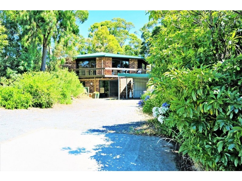6 Oakwood Drive, Ambleside TAS 7310