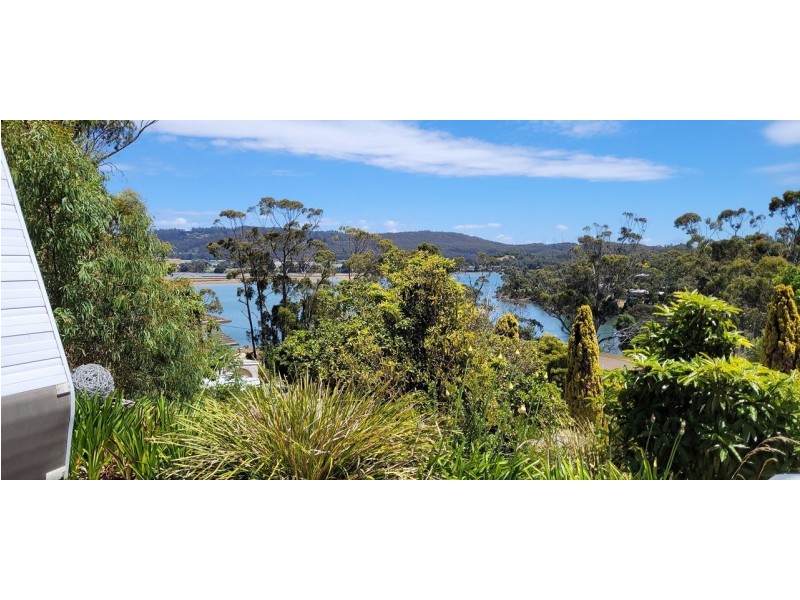 6 Oakwood Drive, Ambleside TAS 7310