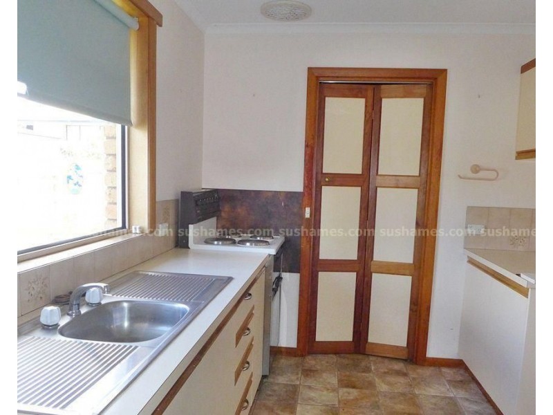 2/2 Avion Court, Devonport TAS 7310