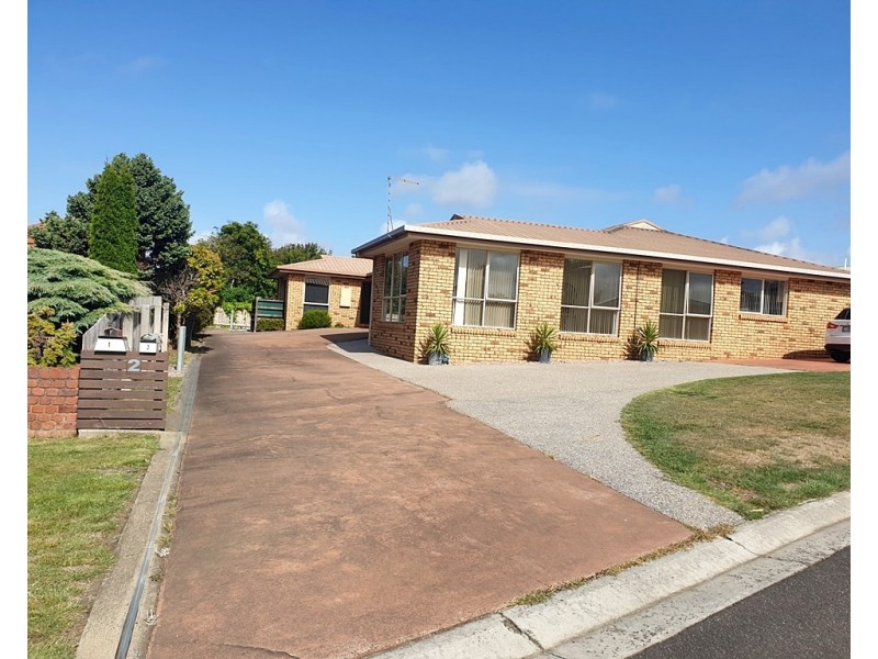 2/2 Avion Court, Devonport TAS 7310