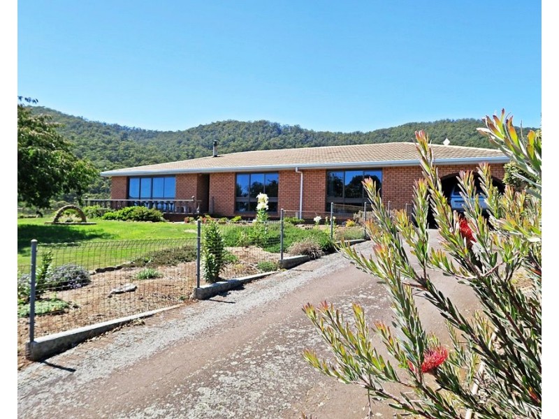 851 IRONCLIFFE ROAD, Penguin TAS 7316
