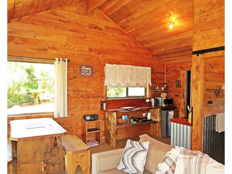 851 IRONCLIFFE ROAD, Penguin TAS 7316