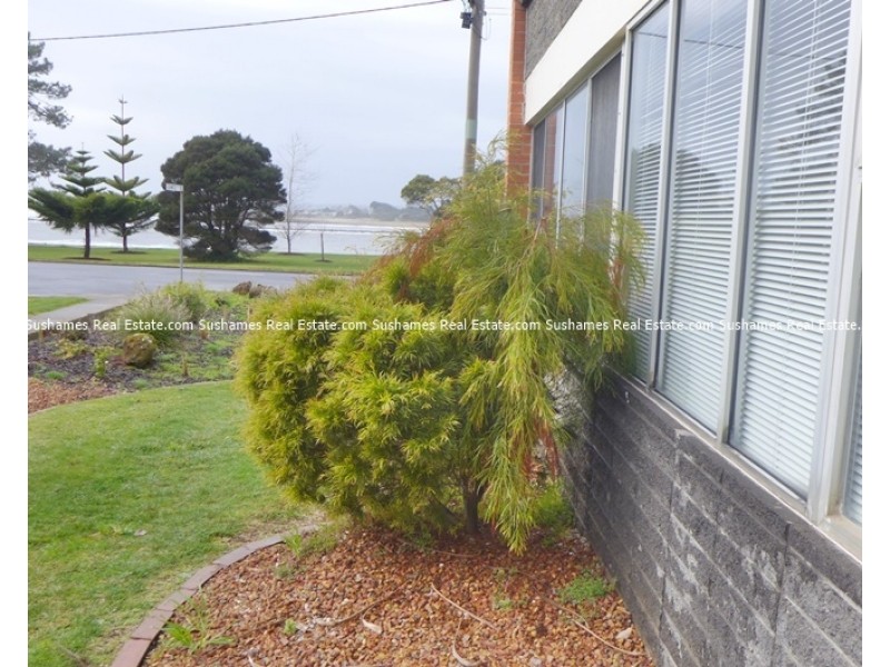 1/38 Victoria Parade, Devonport TAS 7310