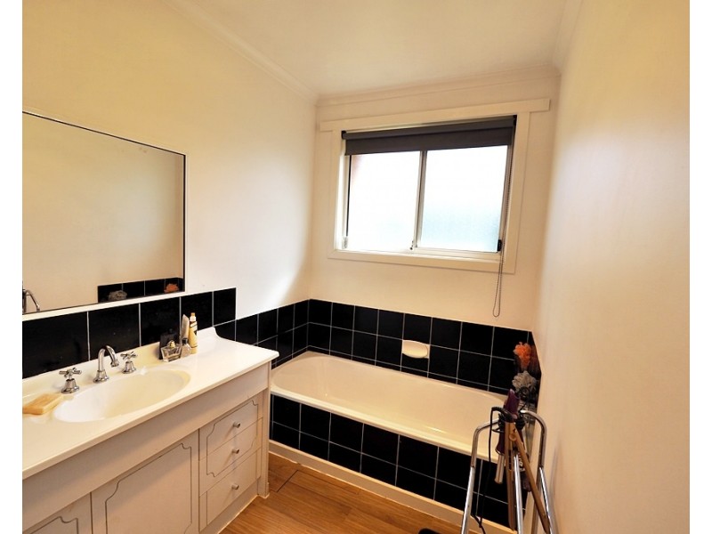 32 Frond Place, Devonport TAS 7310