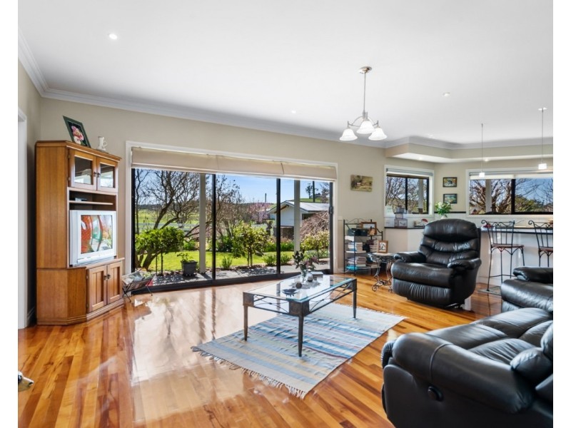 1589 Sheffield Road, Barrington TAS 7306