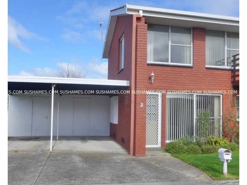 2/19 Victoria Parade, Devonport TAS 7310