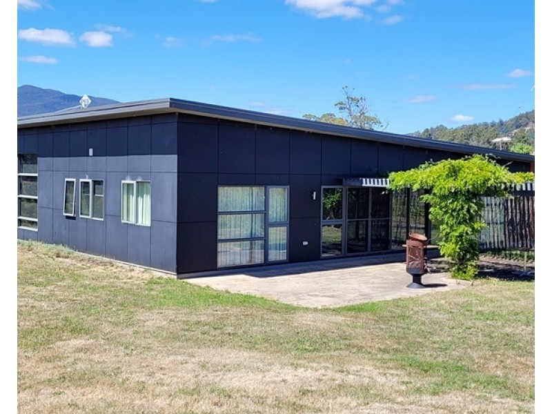76 Brooks Road, Lalla TAS 7267