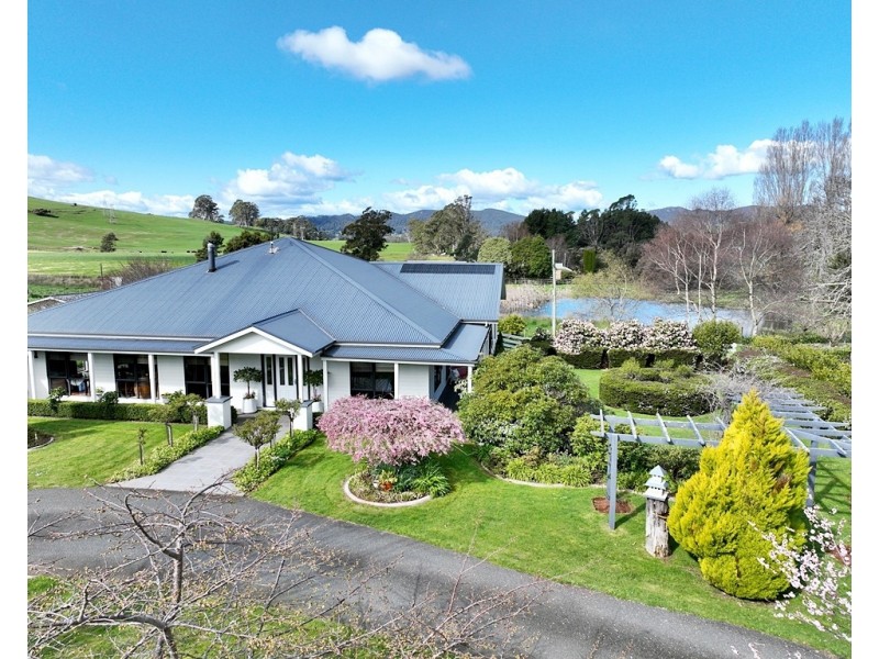1589 Sheffield Road, Barrington TAS 7306