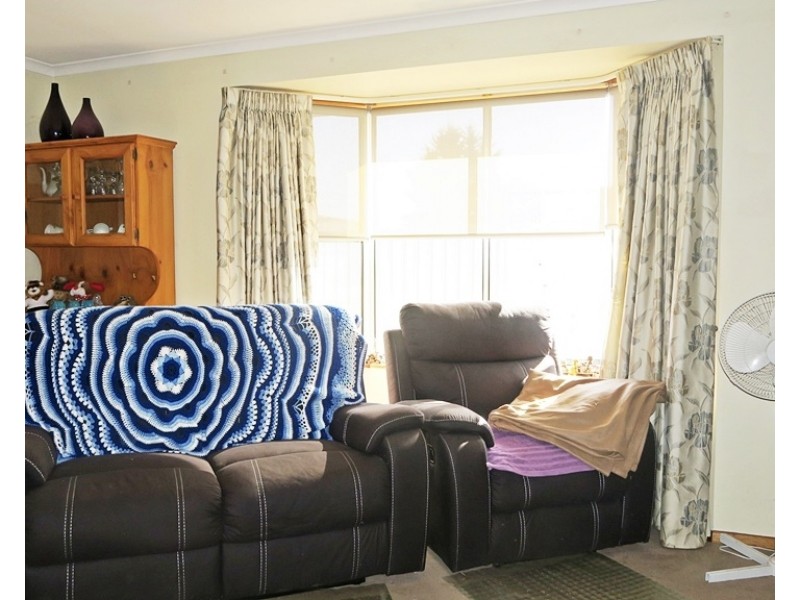 2/4 Symbister Street, Devonport TAS 7310