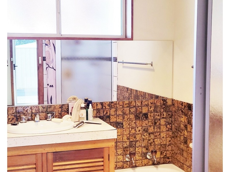 2/4 Symbister Street, Devonport TAS 7310