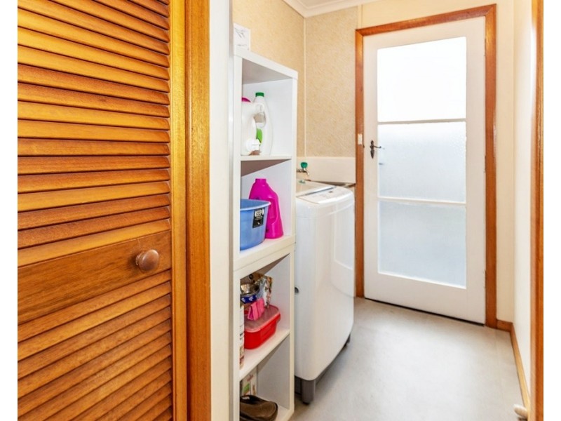 2/4 Symbister Street, Devonport TAS 7310