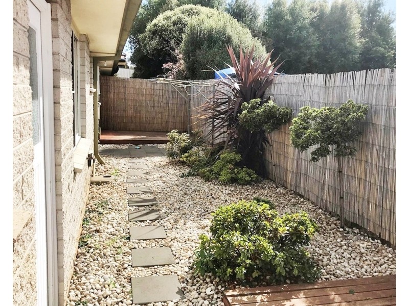 2/4 Symbister Street, Devonport TAS 7310