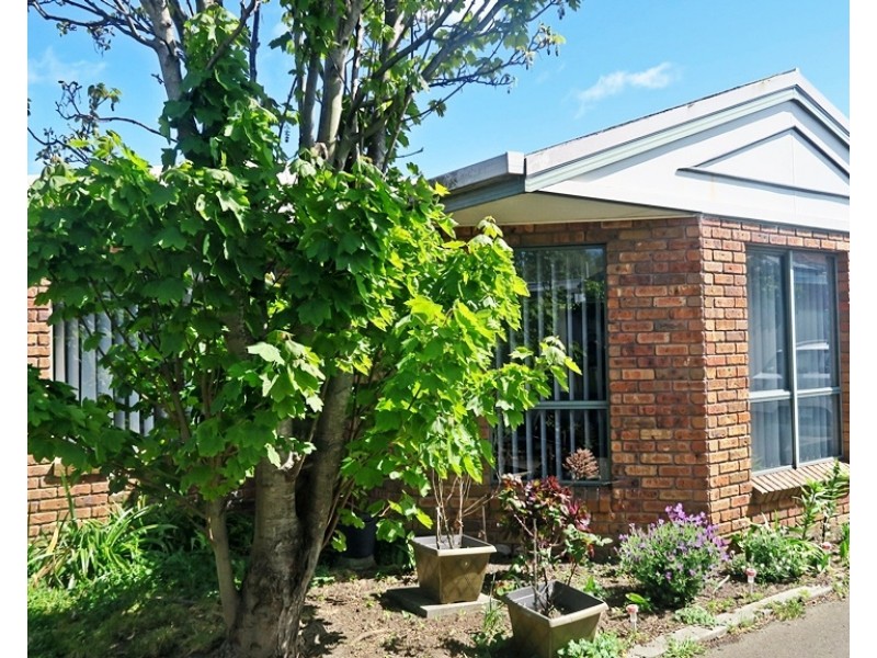 4/71 Stewart Street, Devonport TAS 7310