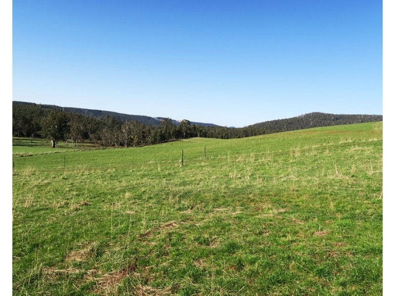 34 Watts Road, Paradise TAS 7306