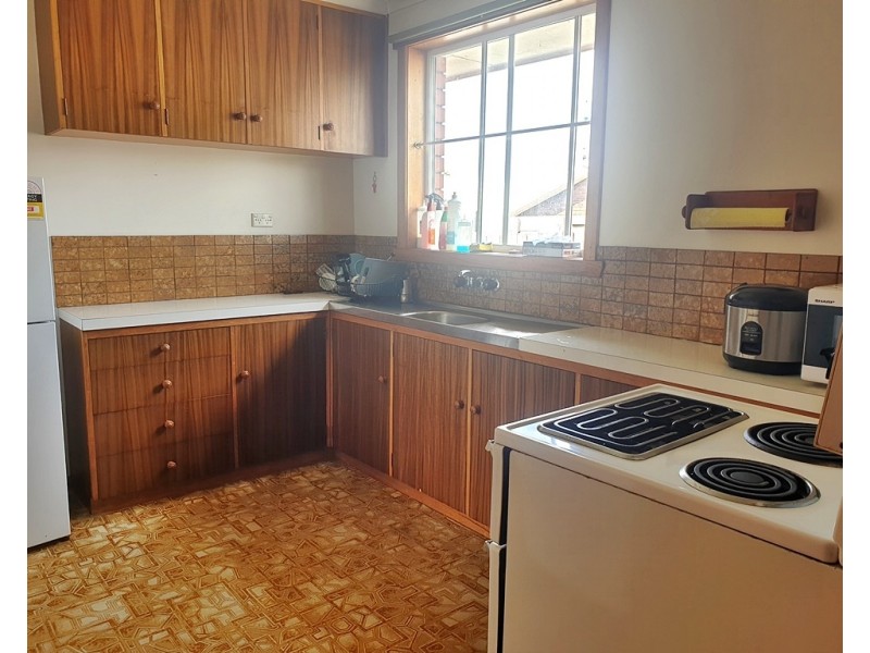 1/19 Victoria Parade, Devonport TAS 7310