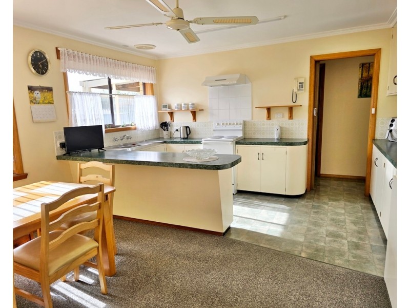 33 Cluan Crescent, Ulverstone TAS 7315