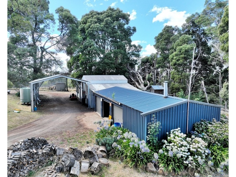 302 Old Paradise Road, Sheffield TAS 7306
