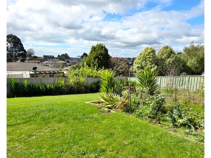 5 Lemana Street, Miandetta TAS 7310