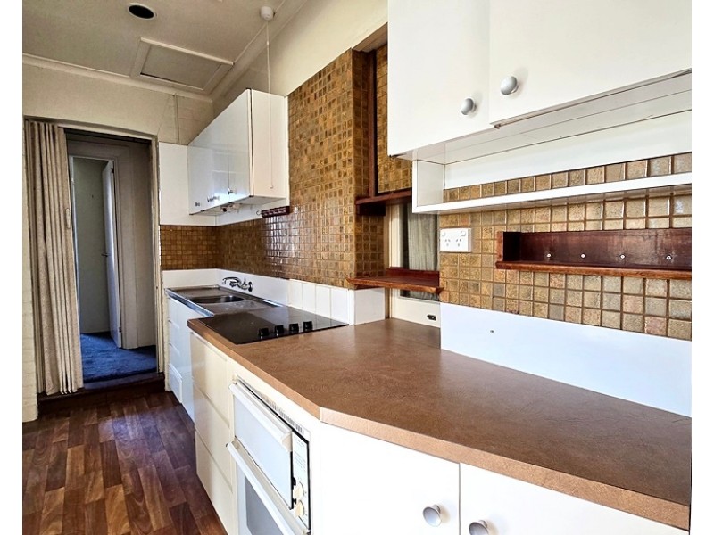 77 Main Street, Ulverstone TAS 7315