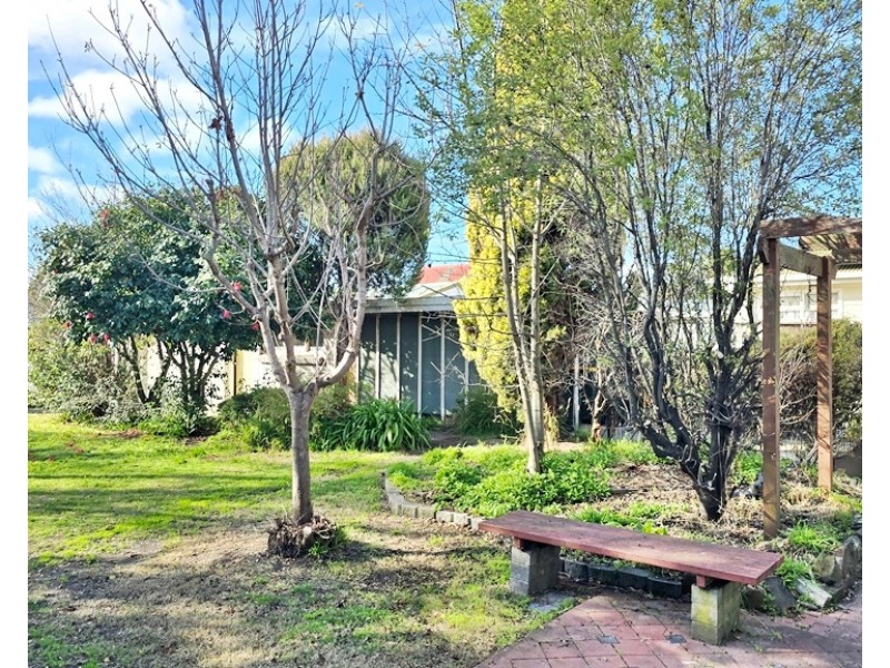 77 Main Street, Ulverstone TAS 7315