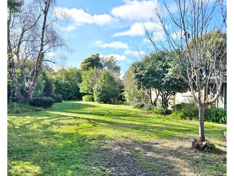 77 Main Street, Ulverstone TAS 7315